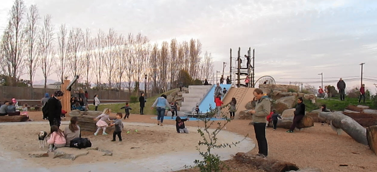 Play Playground Day After